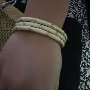 Elegant Cream Bangle Set